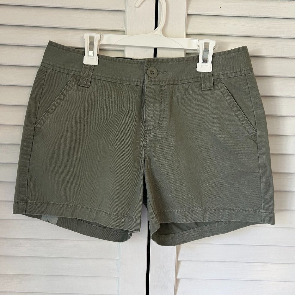 Calvin Klein Jeans Shorts (NWT)